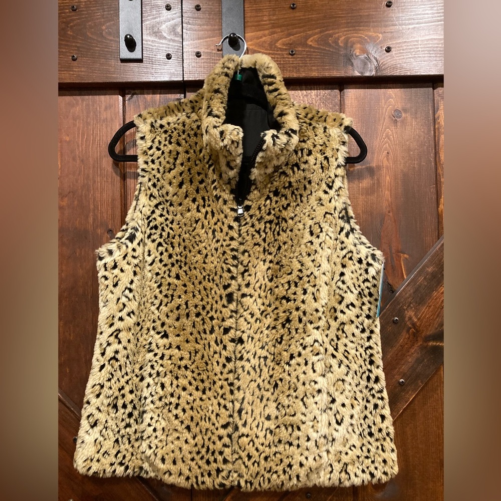 Kristen Blake Reversib Faux Fur Vest